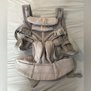 Ergobaby Omni Mesh